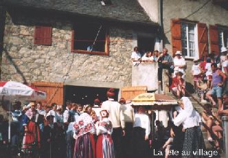 La fete au village